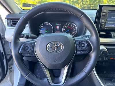 2022 Toyota RAV4 Hybrid XLE Premium
