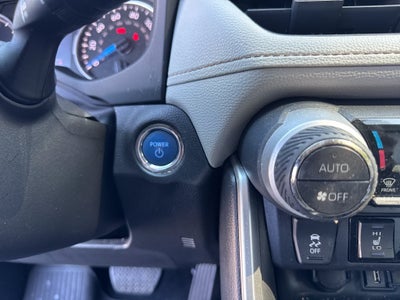 2022 Toyota RAV4 Hybrid XLE Premium