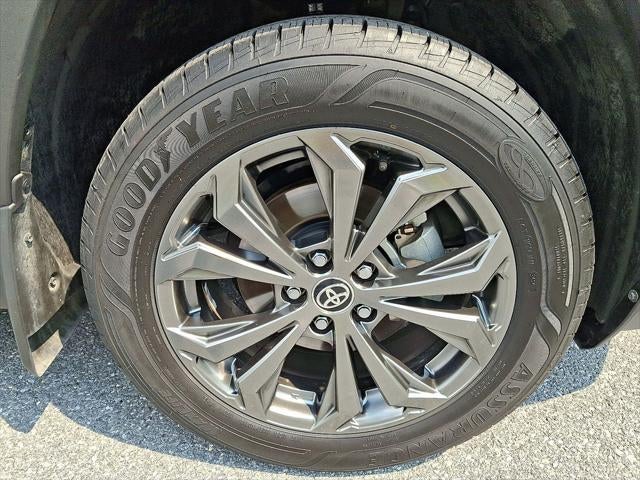 2022 Toyota RAV4 Hybrid XLE Premium