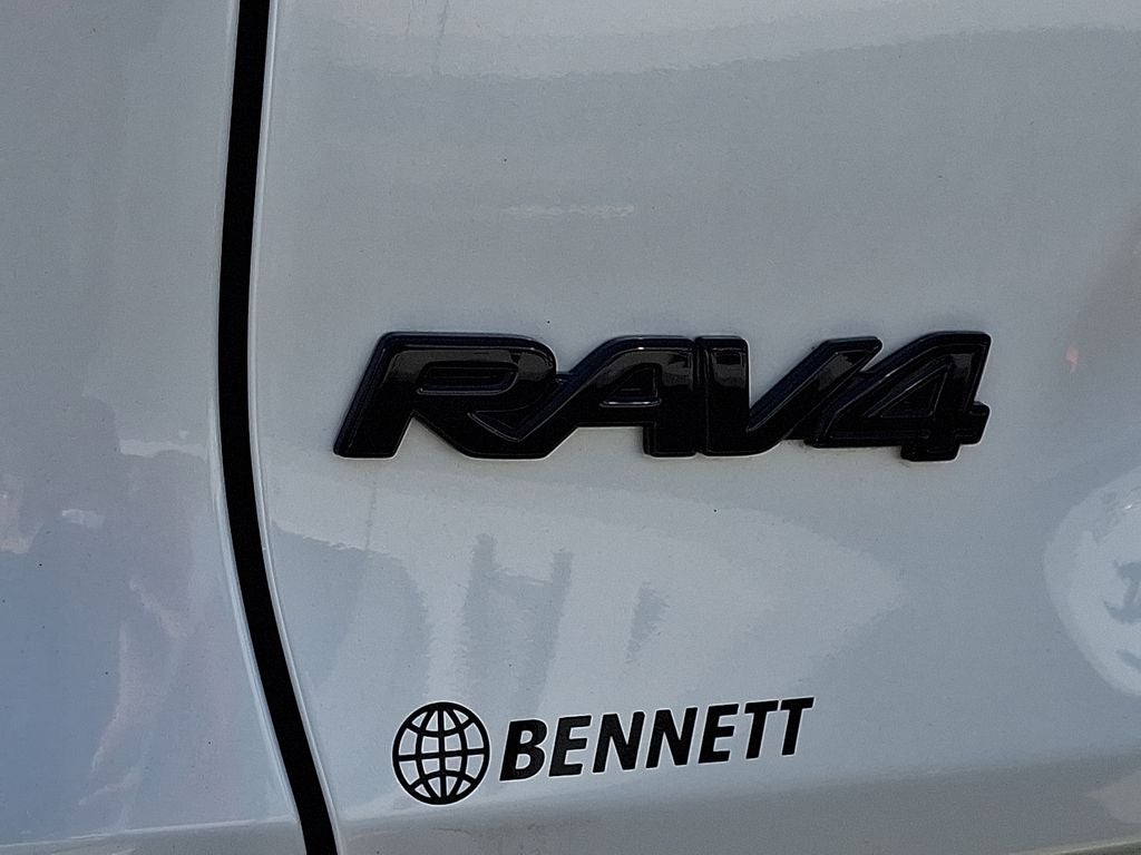 2025 Toyota RAV4 HYBRID XSE