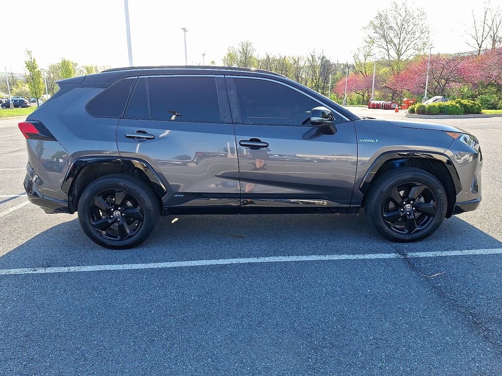 2020 Toyota RAV4 Hybrid XSE