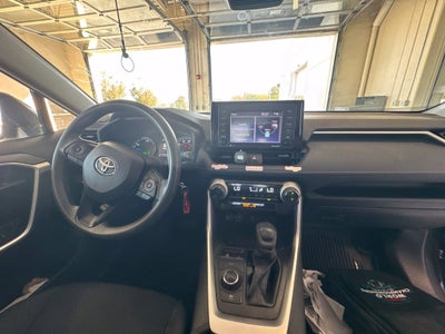 2022 Toyota RAV4 Hybrid LE