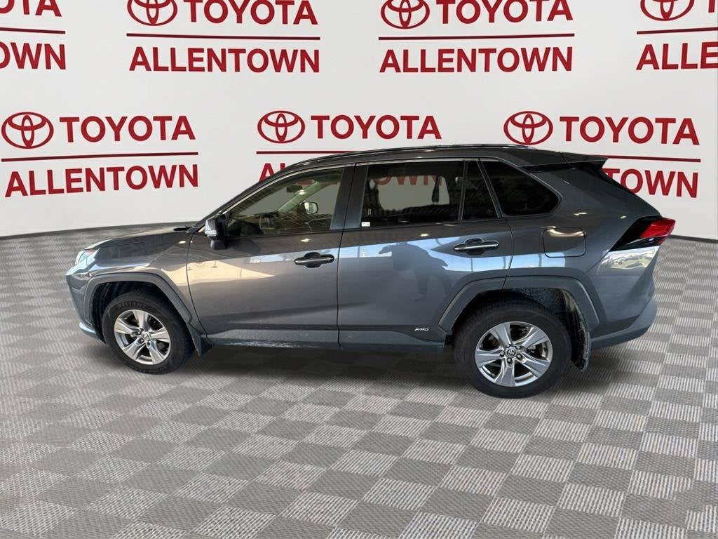 2022 Toyota RAV4 Hybrid LE