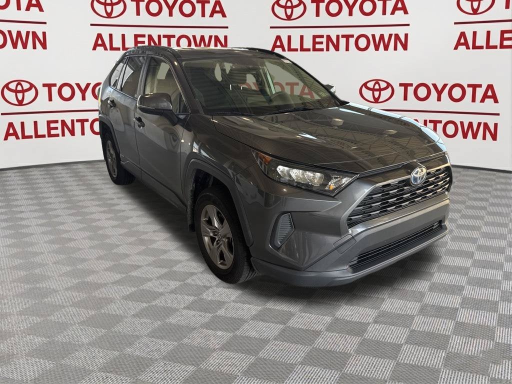 2022 Toyota RAV4 Hybrid LE