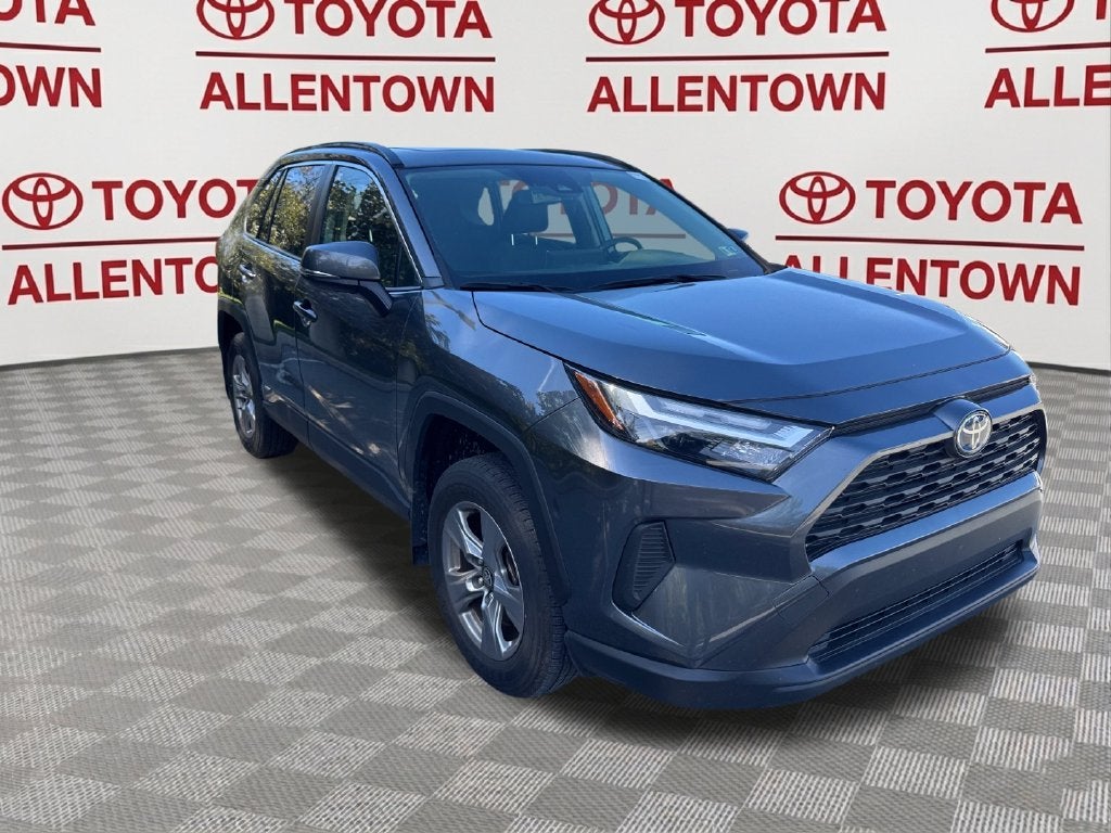 2024 Toyota RAV4 Hybrid XLE