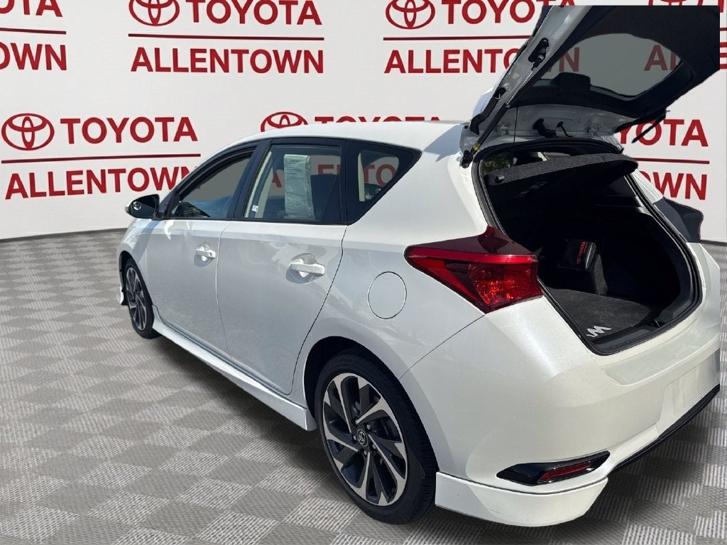 2017 Toyota Corolla iM Base