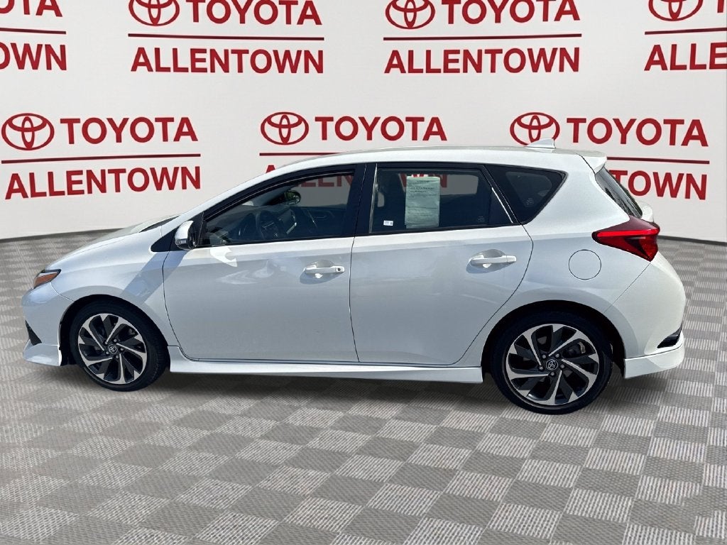 2017 Toyota Corolla iM Base