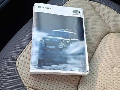 2022 Land Rover Defender X-Dynamic HSE
