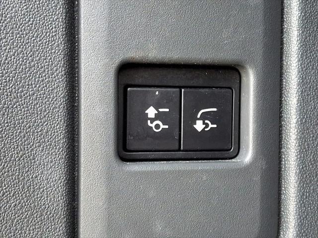 2022 Land Rover Defender X-Dynamic HSE