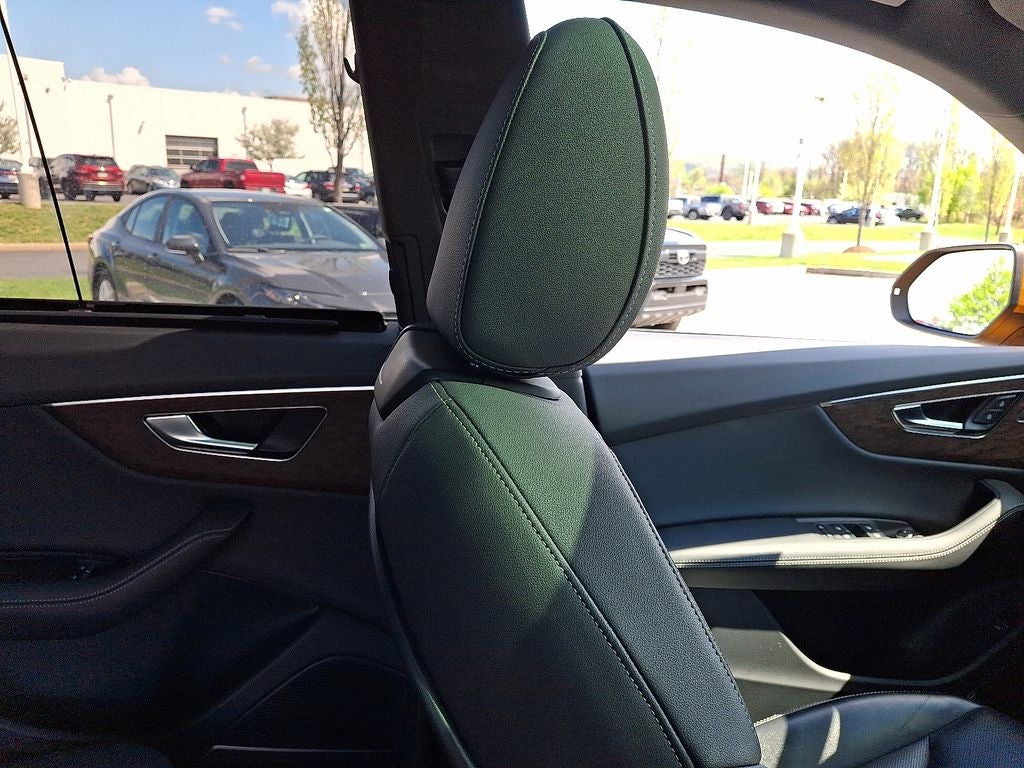 2023 Audi Q8 55 Premium Plus quattro