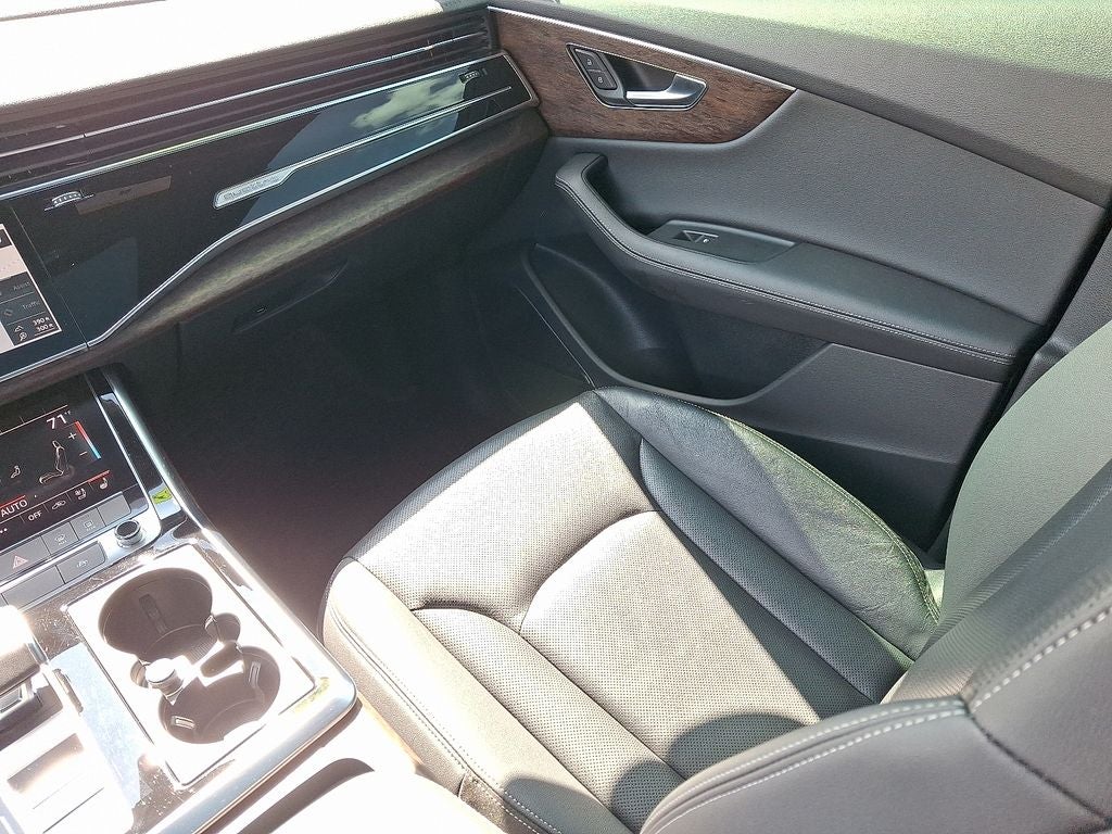 2023 Audi Q8 55 Premium Plus quattro