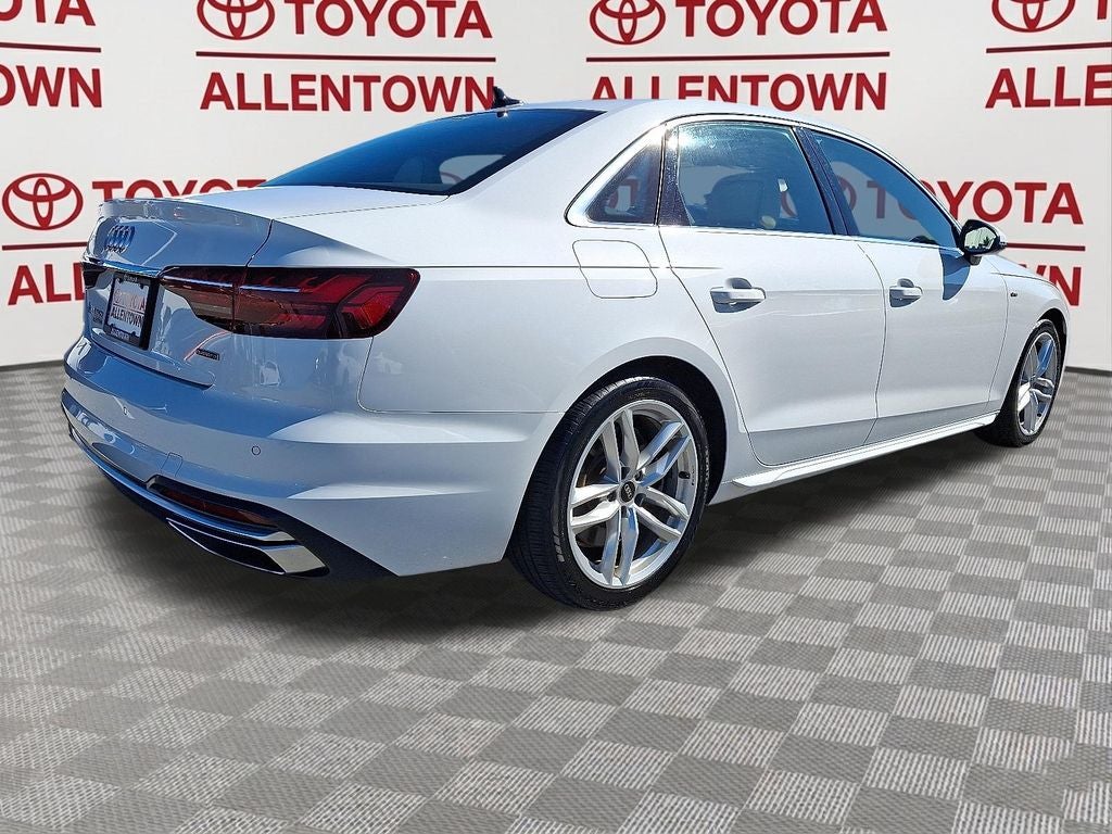 2023 Audi A4 45 S line Premium quattro