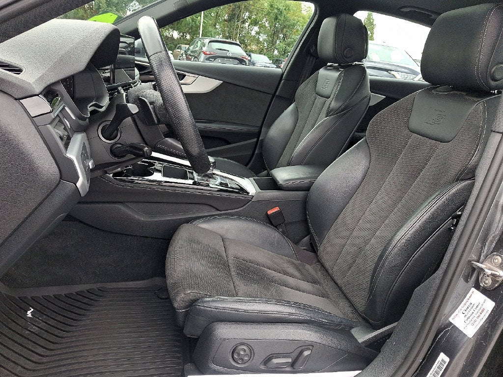 2020 Audi A4 45 Premium Plus quattro