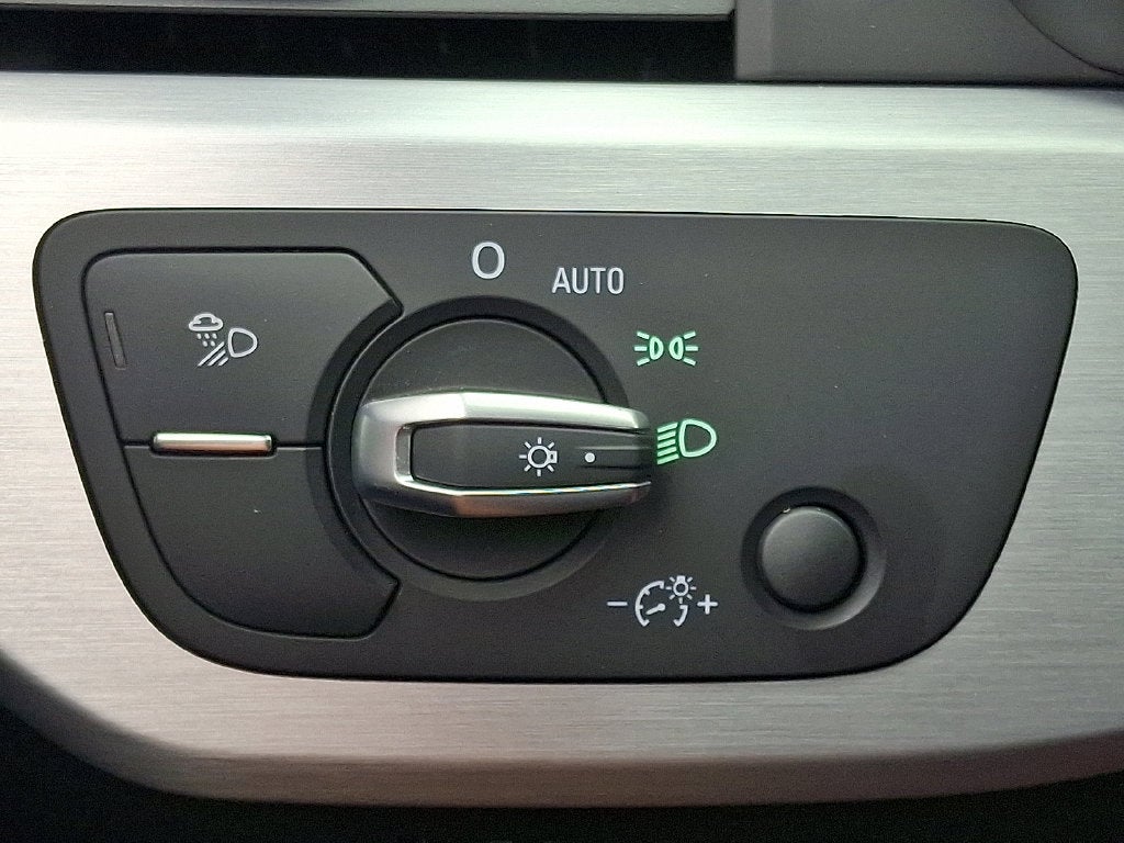 2020 Audi A4 45 Premium Plus quattro