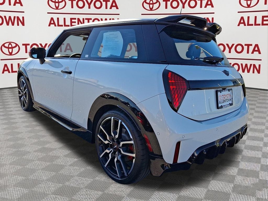 2026 MINI Hardtop Iconic