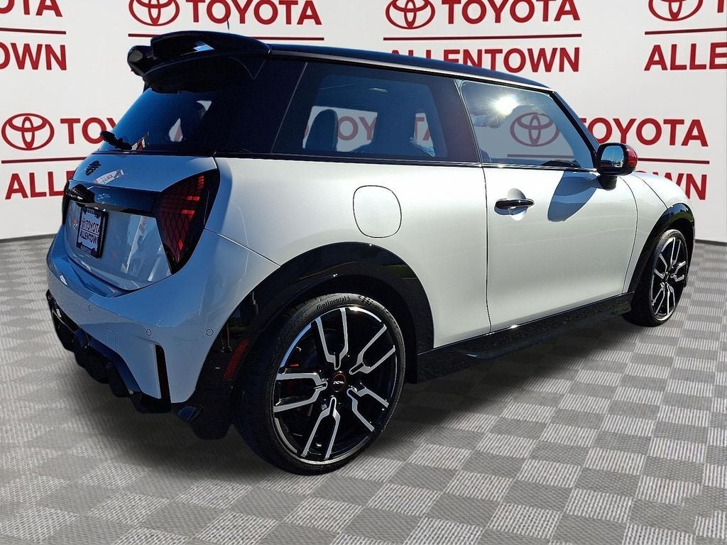 2026 MINI Hardtop Iconic